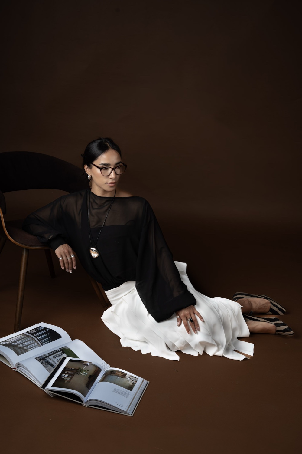 Retrato de Karla Carrillo, arquitecta de interiores.